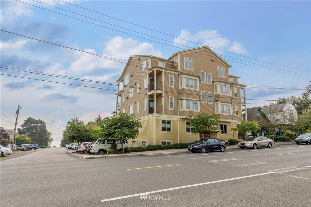 1215 Lawrence Street - Photo 1