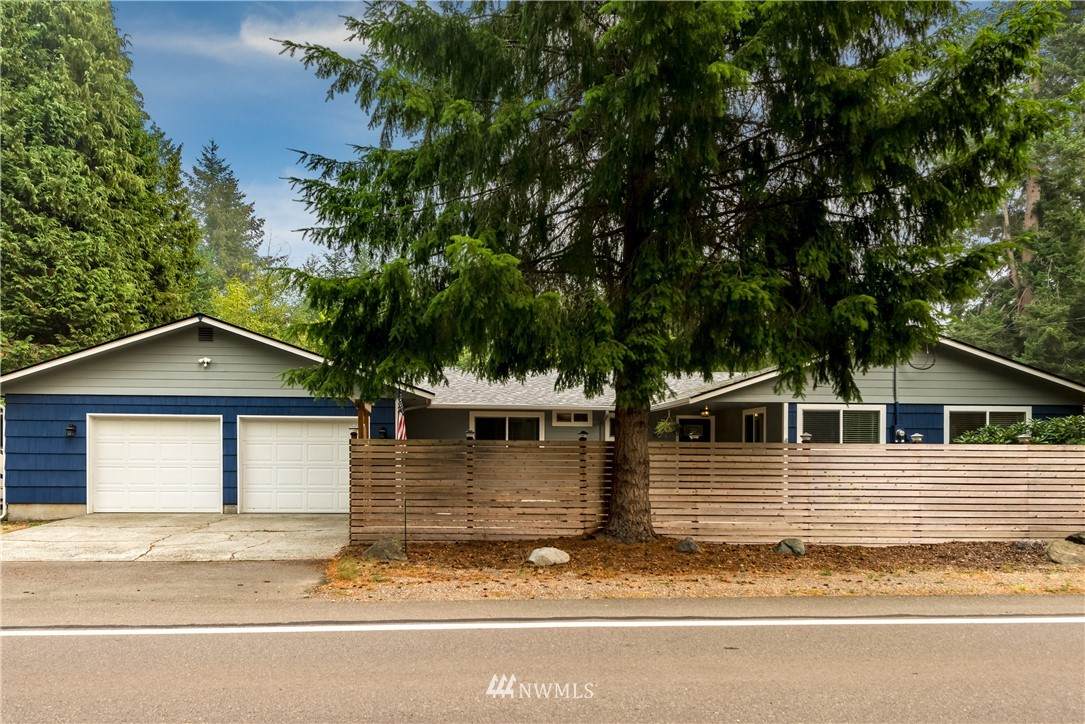 8104 Rich Road - Photo 1