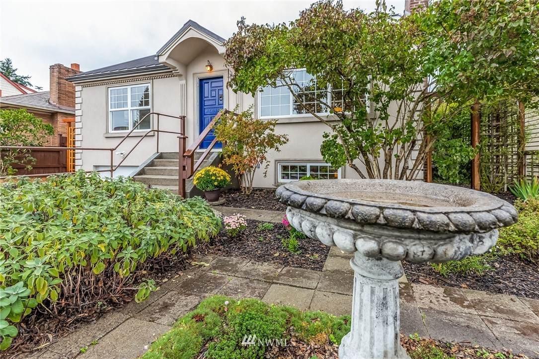 4050 42nd Avenue - Photo 1