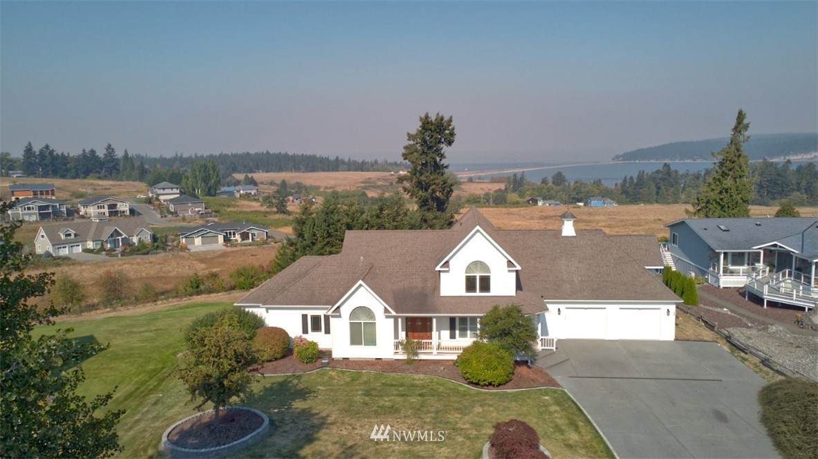 661 Spyglass Lane - Photo 1