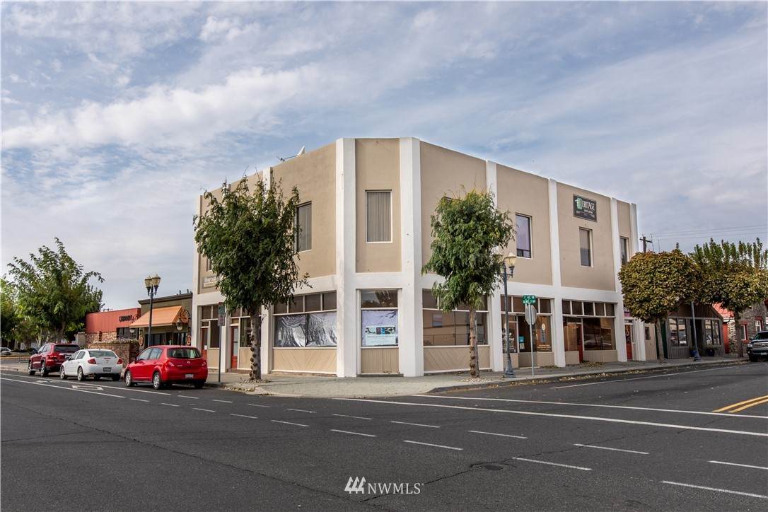 114 1st Avenue - Photo 1