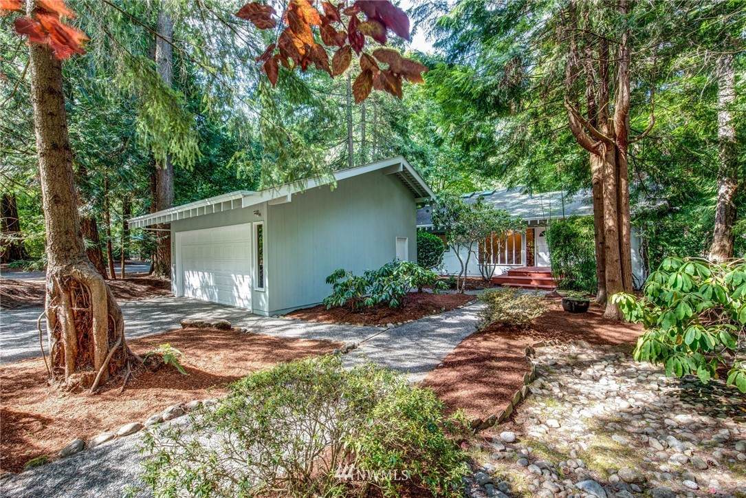 3211 174th Avenue - Photo 1