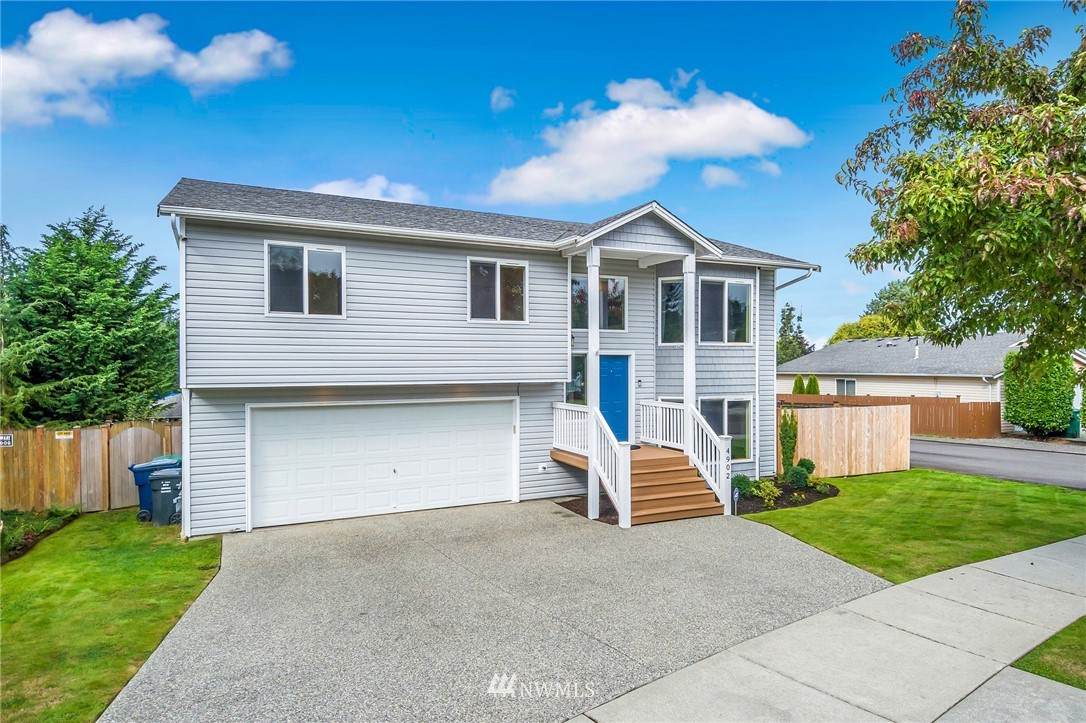 4902 61st Drive - Photo 1