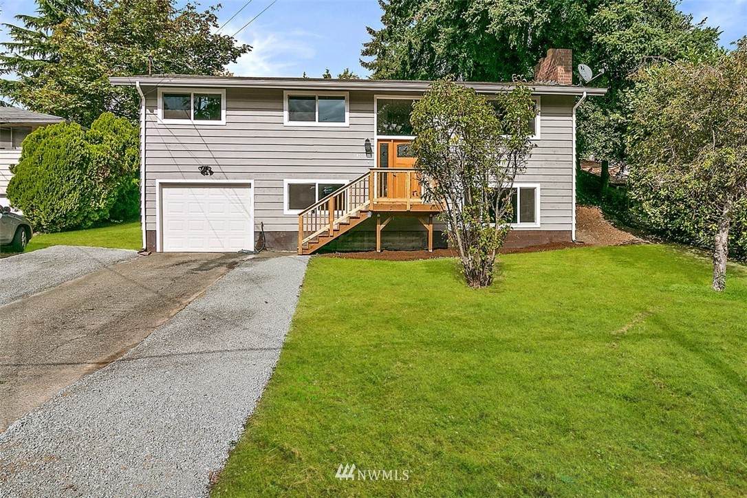 4500 137th Street - Photo 1