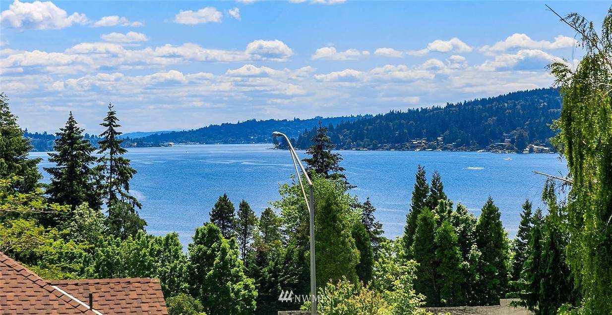 3237 110th Avenue - Photo 1