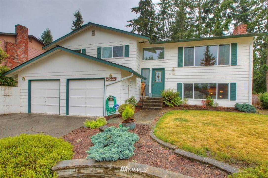 15923 177th Street - Photo 1
