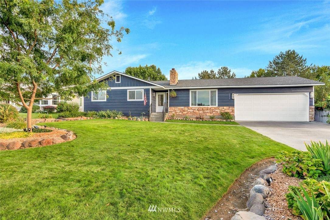 9273 Goodrich Road - Photo 1