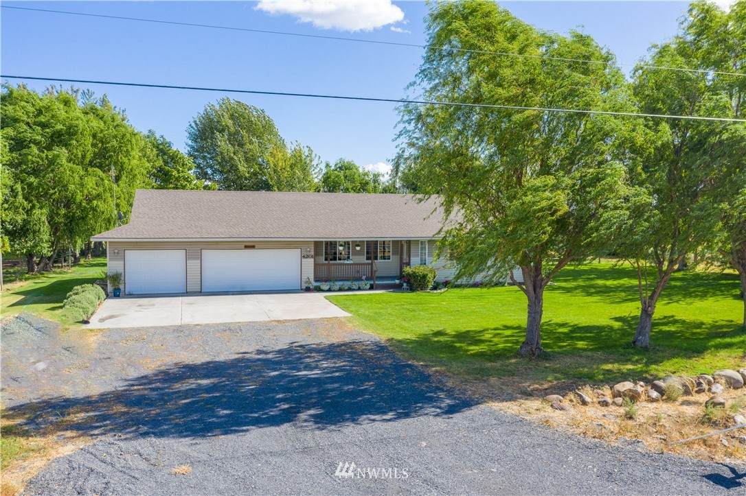 4201 Road E - Photo 1