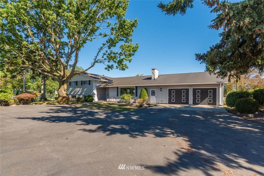 10901 Peter Anderson Road - Photo 1