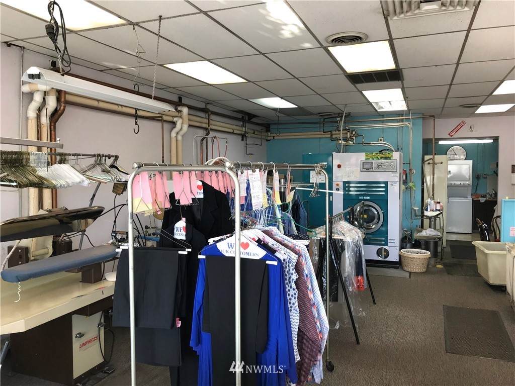 1330 State Ave - Photo 1