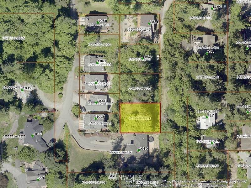 10 206th Avenue - Photo 1