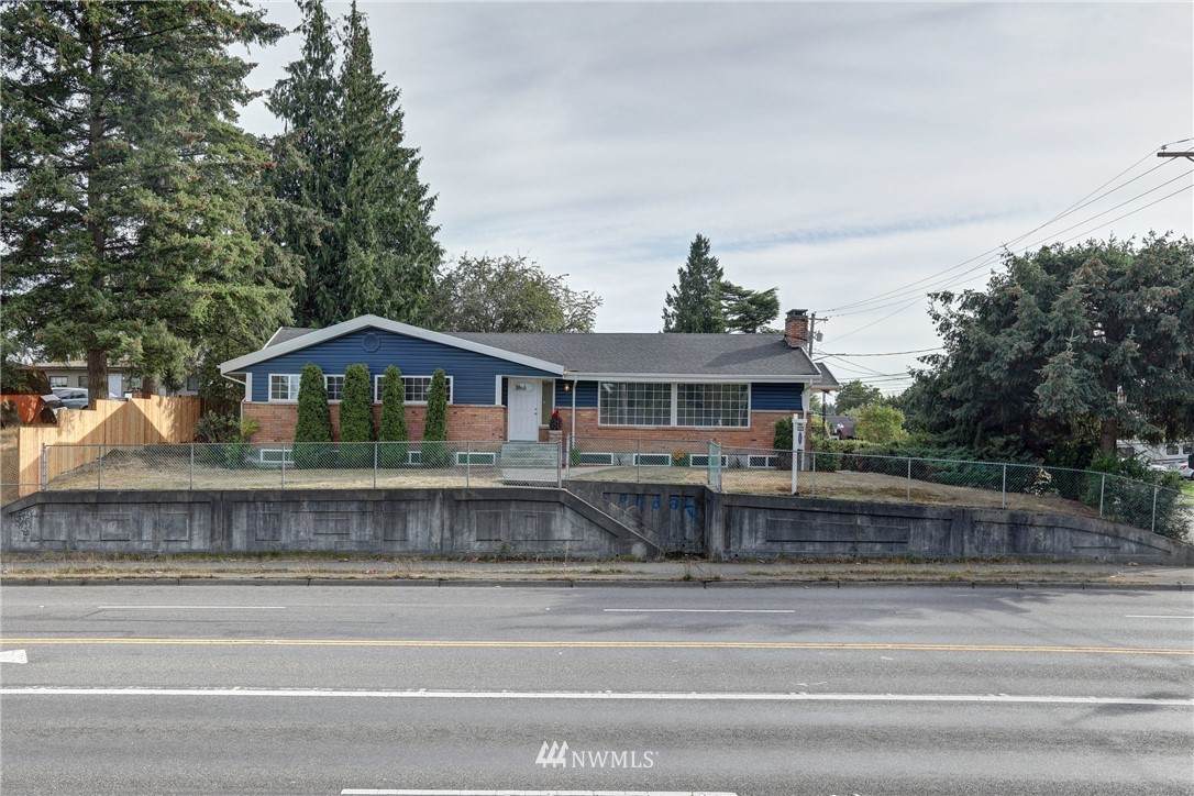 1316 72nd Street - Photo 1