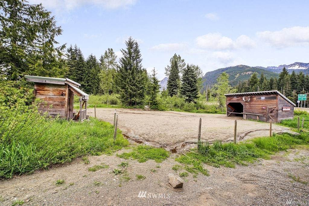 121 Kearny Drive - Photo 1
