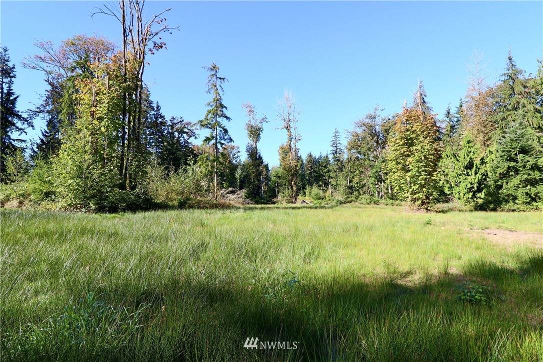 24 177th Avenue - Photo 1