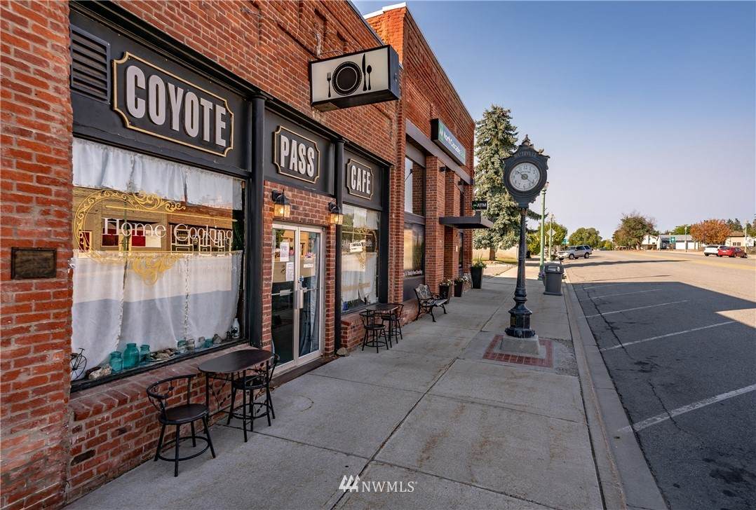 104 Locust Street - Photo 1