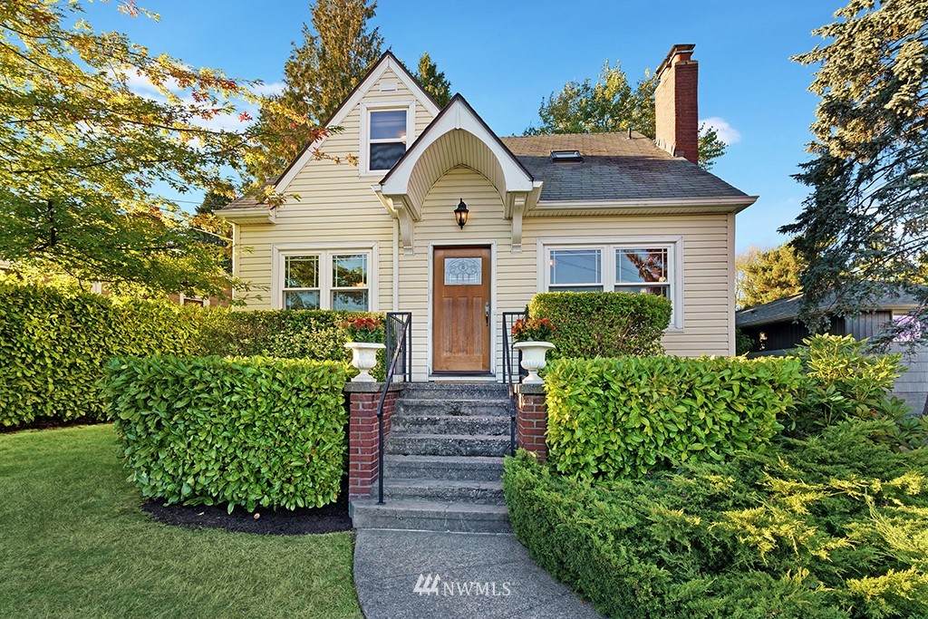 3200 Genesee Street - Photo 1