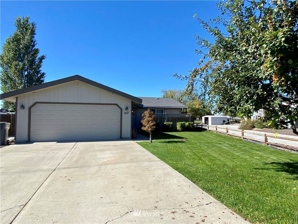 407 Sacajawea Court - Photo 1