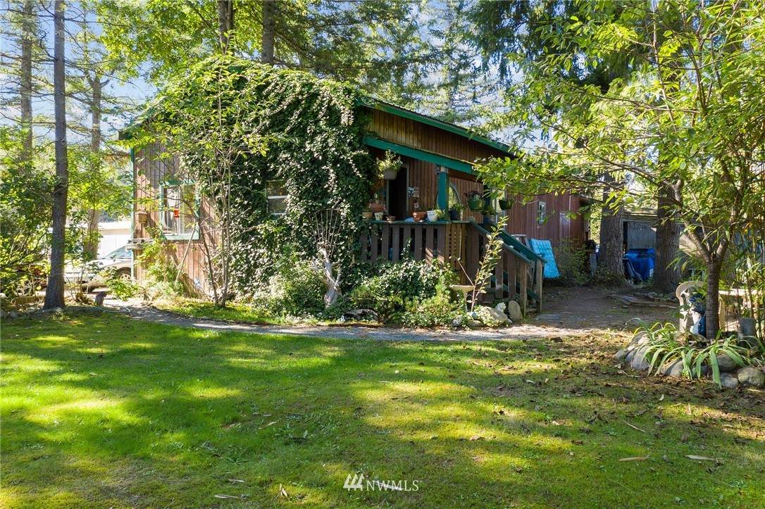14826 387th Avenue - Photo 1