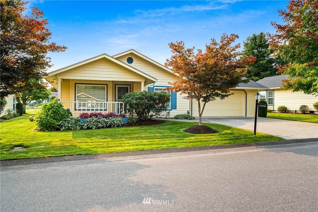 106 Robert Frost Drive - Photo 1