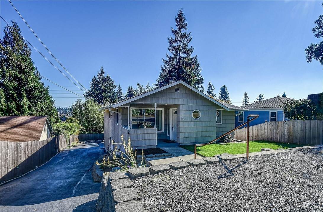12714 Fremont Avenue - Photo 1