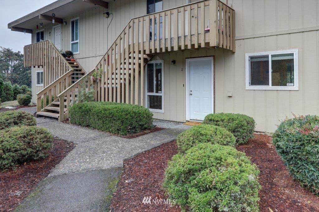 4918 110th Avenue Ct - Photo 1