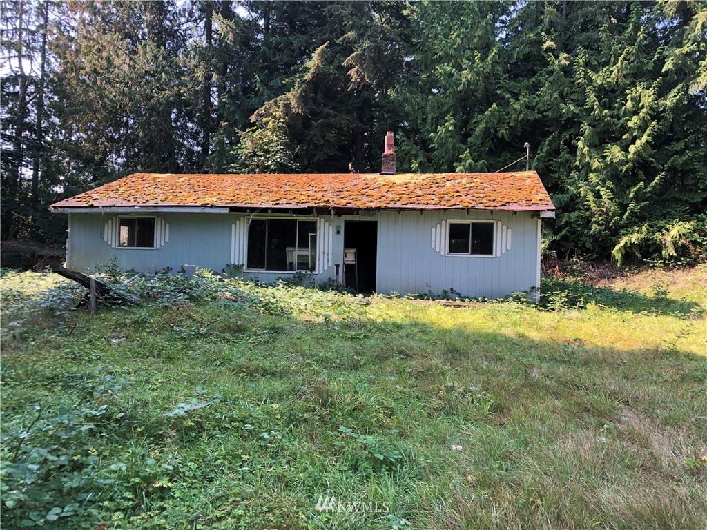 908 140th Street - Photo 1