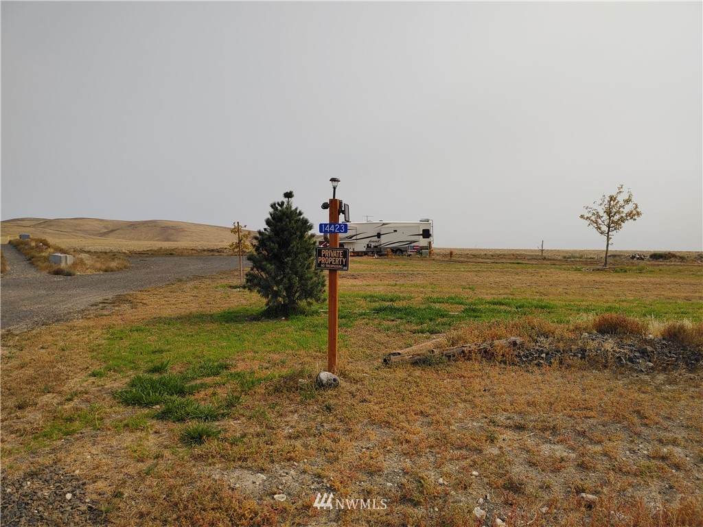 14423 Adams Road - Photo 1