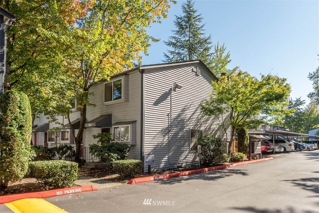 103 146th Avenue - Photo 1