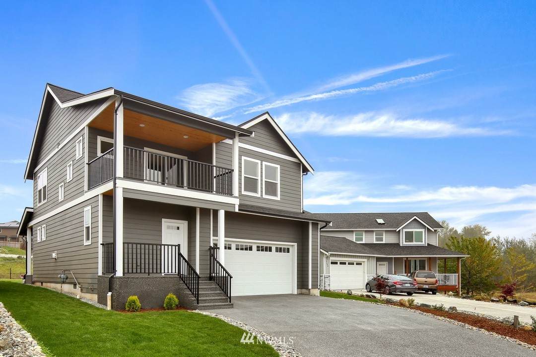 5604 Clearview Drive - Photo 1