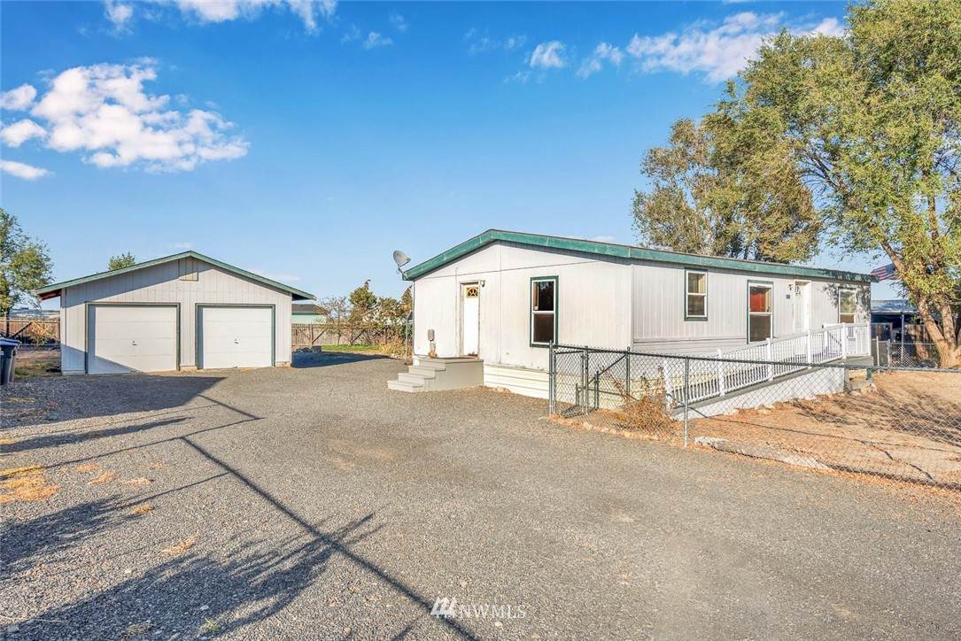 8692 Jean Road - Photo 1