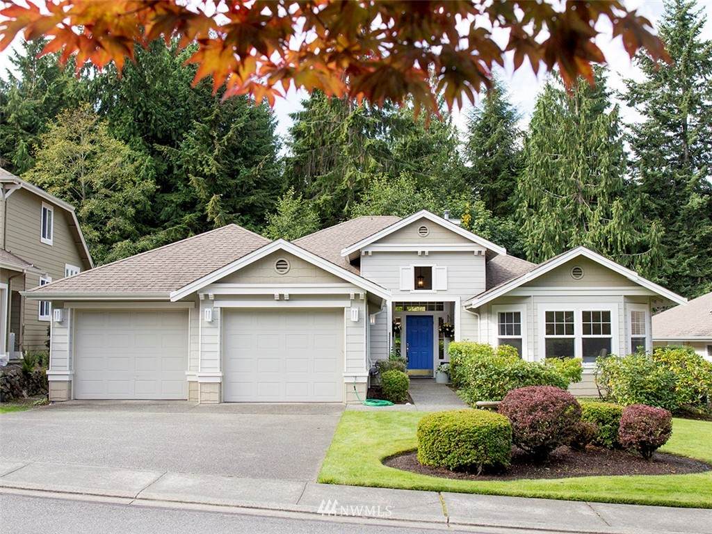 252 Crestview Drive - Photo 1
