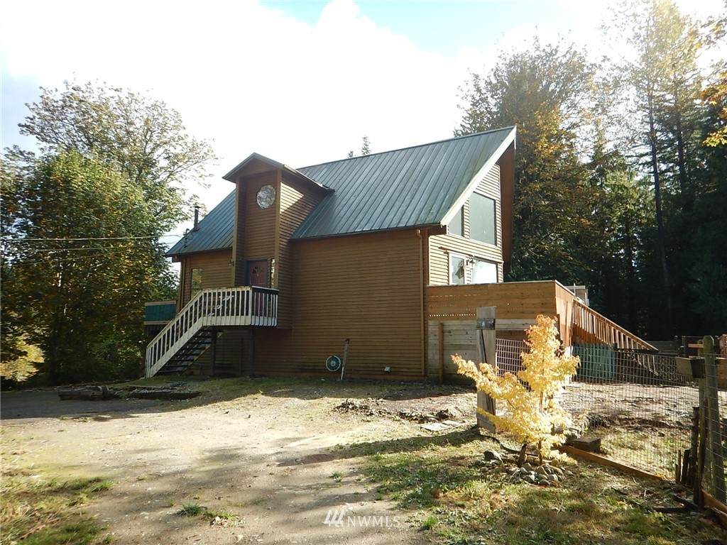 3123 153rd Avenue - Photo 1