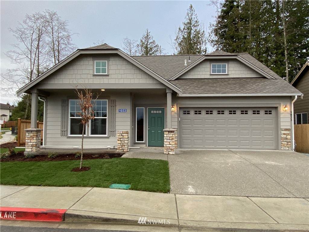 1033 49th Street - Photo 1