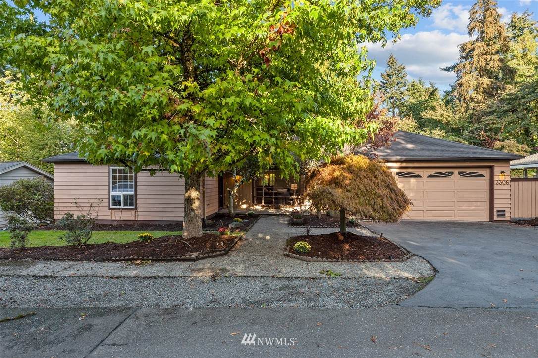 3308 102nd Avenue - Photo 1