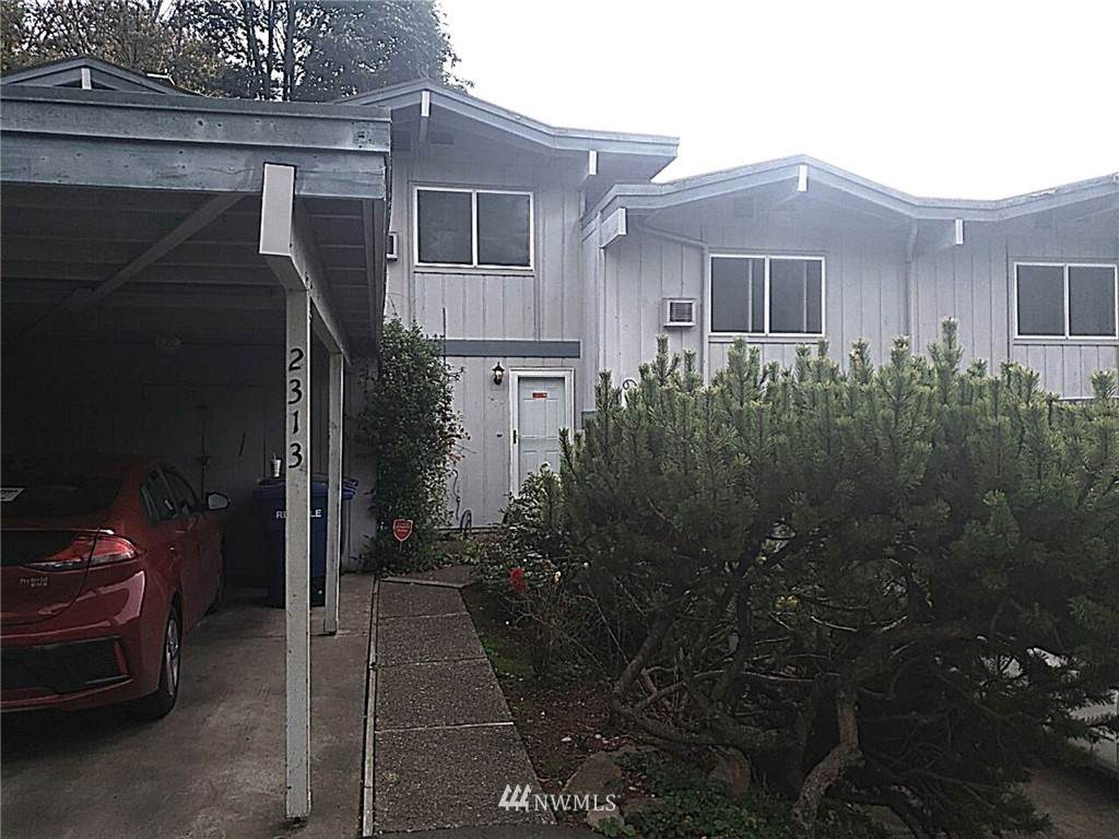 2313 Pinebrook Lane - Photo 1