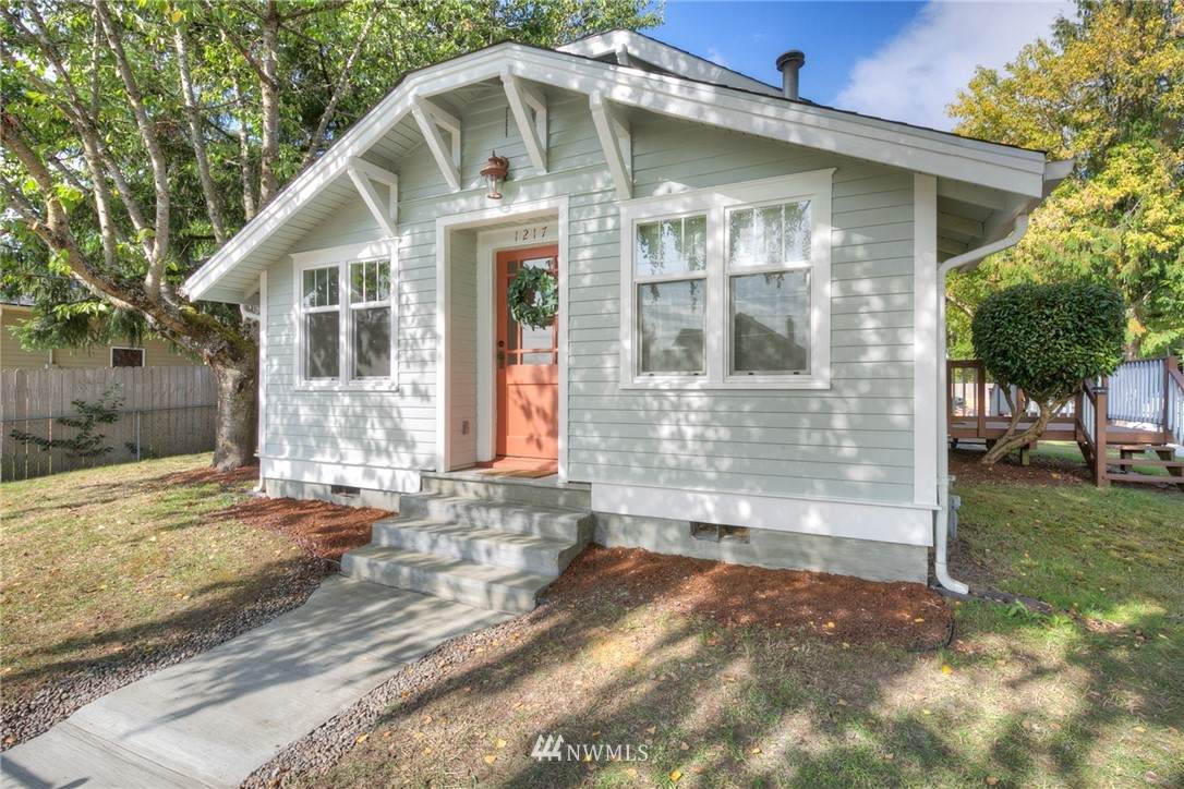 1217 North Street - Photo 1