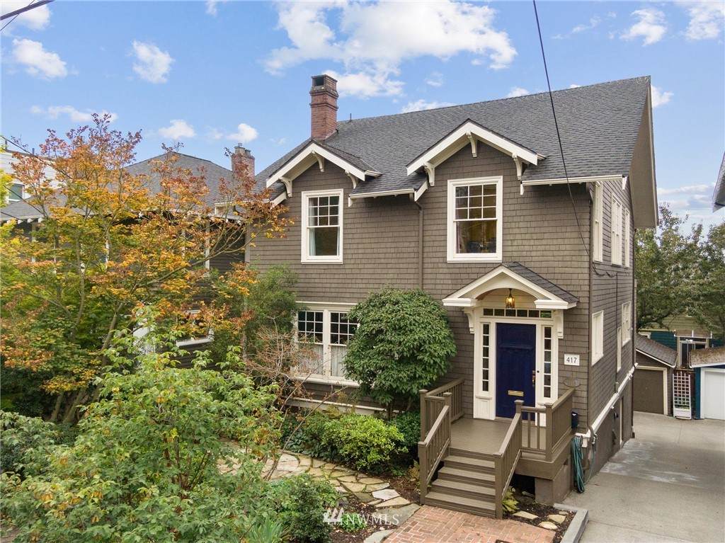 417 11th Avenue - Photo 1