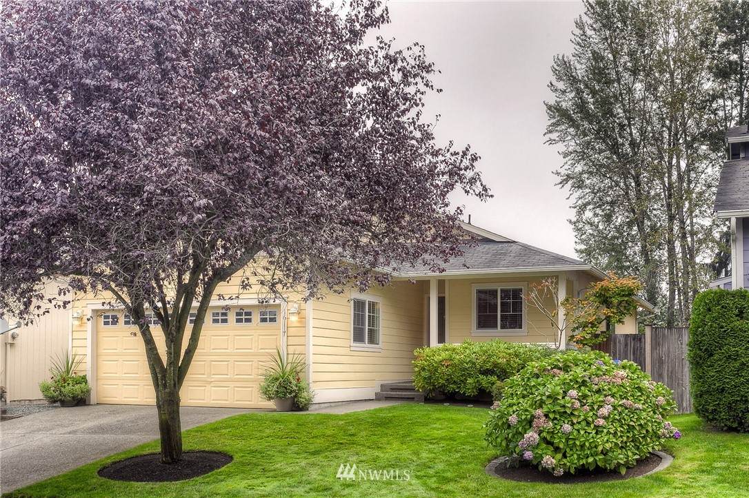 16117 92nd Avenue - Photo 1