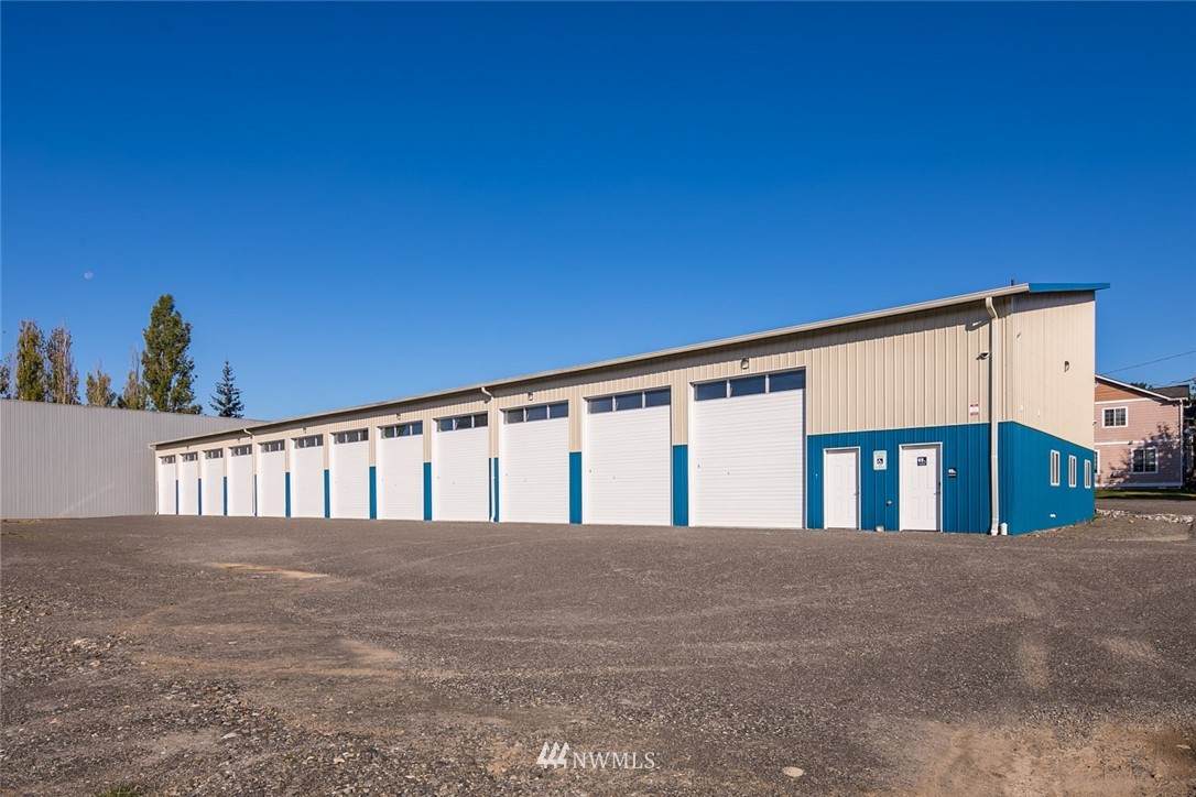 1700 Carolina Street - Photo 1