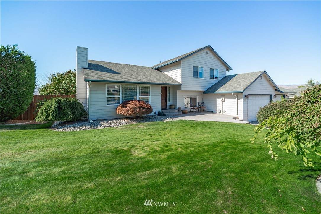 2374 Prairie Drive - Photo 1