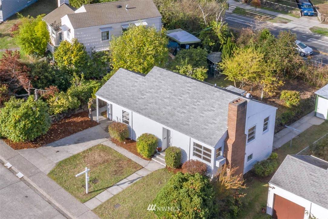 2012 Edmunds Street - Photo 1