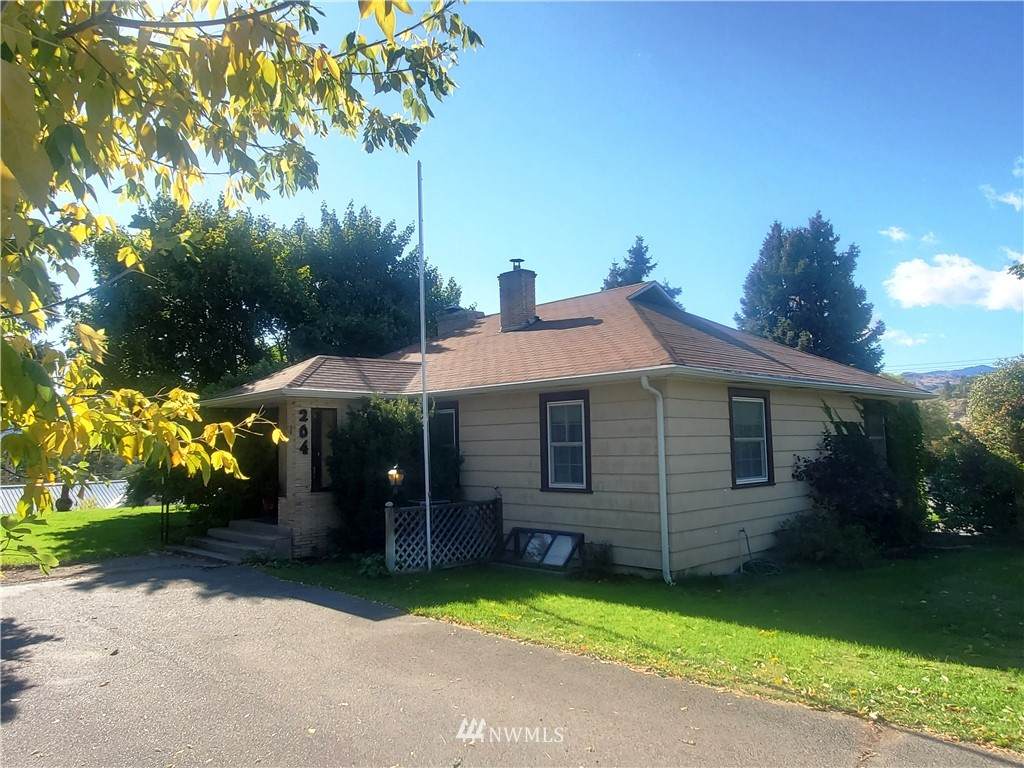 204 Dewberry - Photo 1