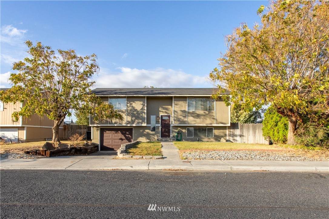 1708 W Crouse St - Photo 1