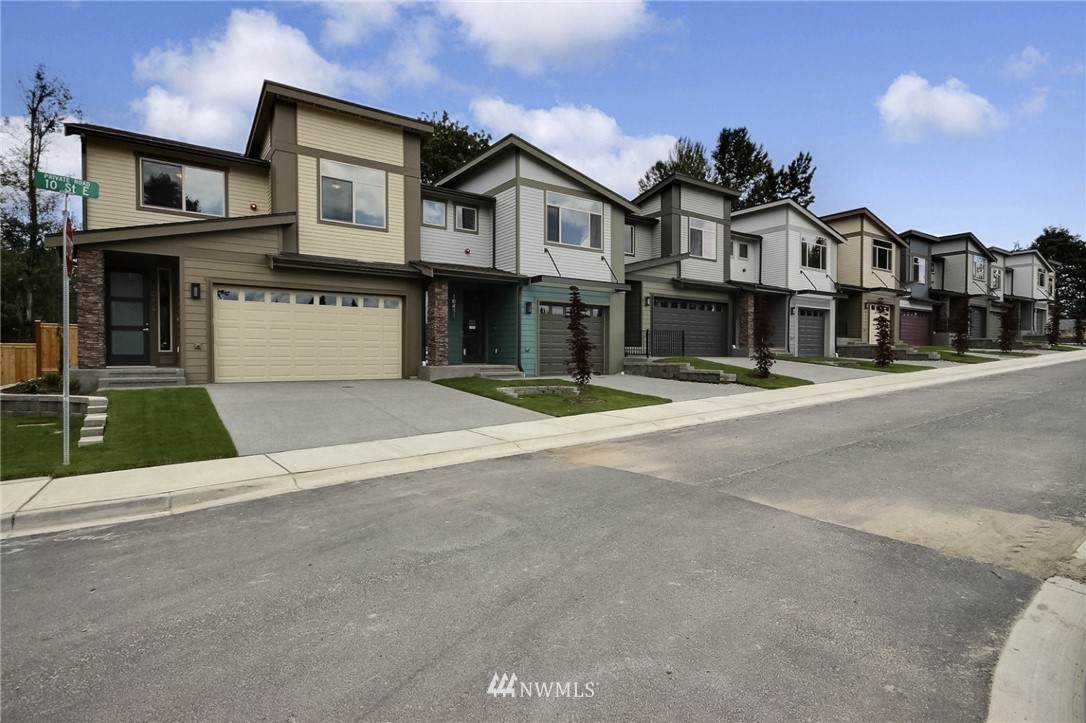 10434 10th Street Ct - Photo 1