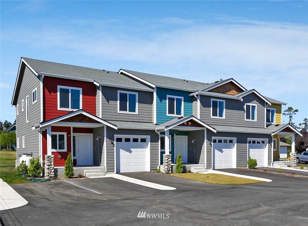 306 Main Street - Photo 1