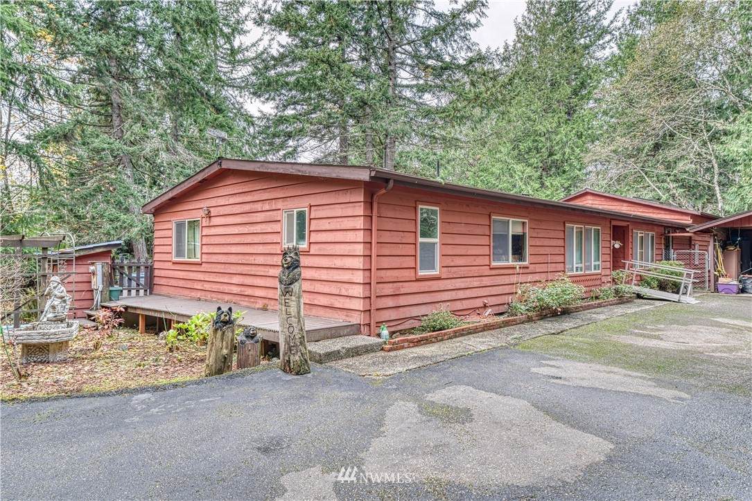 6526 Segerman Lane - Photo 1