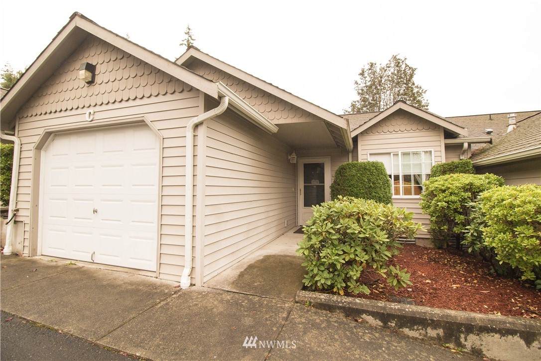 820 8th Street - Photo 1
