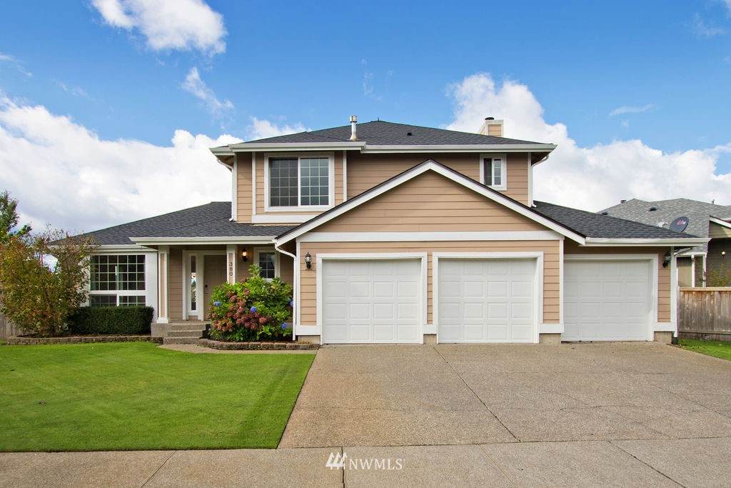 380 Randall Place - Photo 1