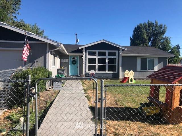 106 Douglas Street - Photo 1