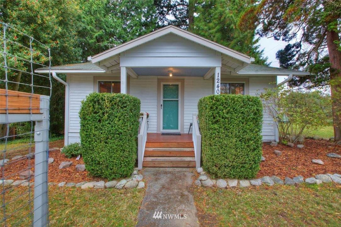 12403 16th Avenue - Photo 1